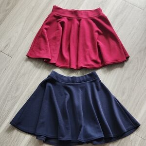 2 Urban Coco Size M. Flare Mini Skater Skirts. Burgandy/ Navy